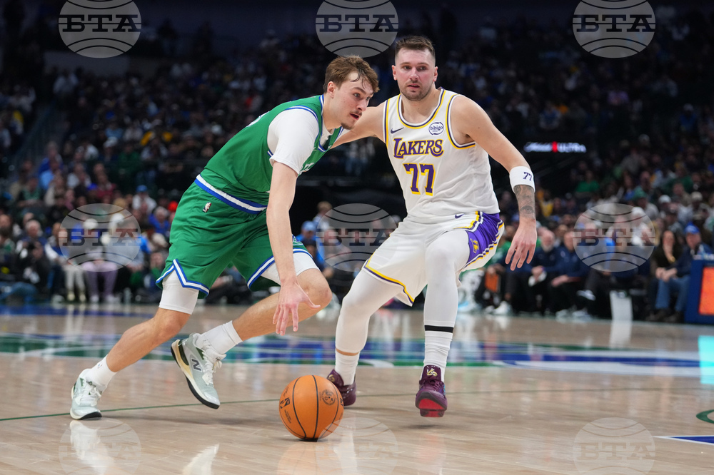 Lakers Mavericks Basketball