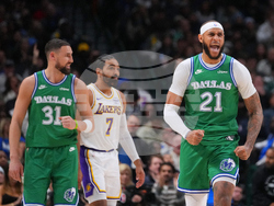 Lakers Mavericks Basketball