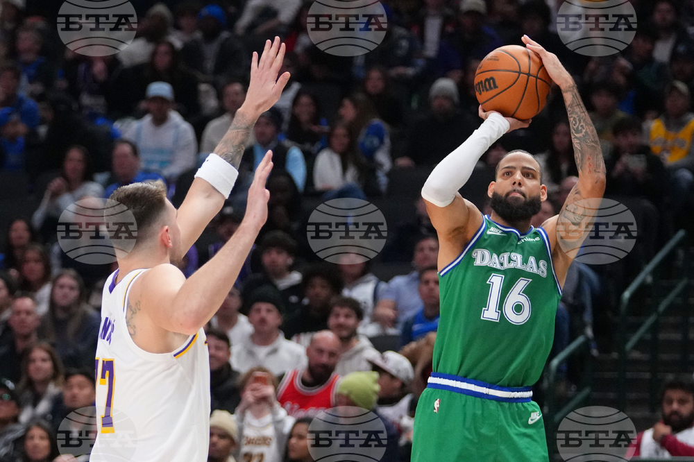 Lakers Mavericks Basketball