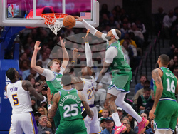 Lakers Mavericks Basketball