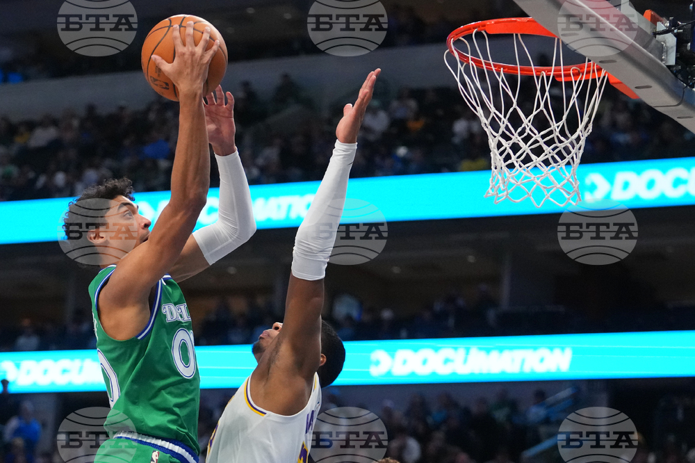 Lakers Mavericks Basketball