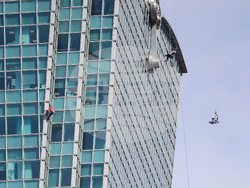 Taiwan Alex Honnold Taipei 101