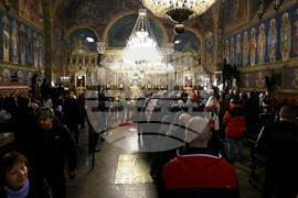 Празнична утреня в митрополитската катедрала „Св. великомъченица Неделя“ 