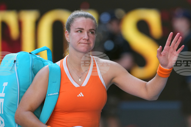 Чехкинята Каролина Мухова и канадката Виктория Мбоко ще спорят за