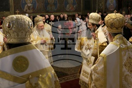 Празнична утреня в митрополитската катедрала „Св. великомъченица Неделя“ - патриарх Даниил и митрополит Хризостом