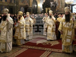 Празнична утреня в митрополитската катедрала „Св. великомъченица Неделя“ - патриарх Даниил и митрополит Хризостом