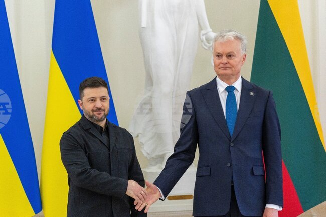 Президентите на Украйна и Литва обсъдиха подкрепата за украинската енергийна инфраструктура