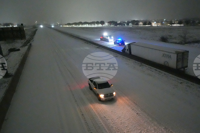 APTOPIX Winter Weather Texas