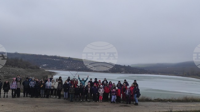 Туристи от „Буйна гора“ почетоха Освобождението на Разград и празника на града с традиционен поход между Балкански и Осенец