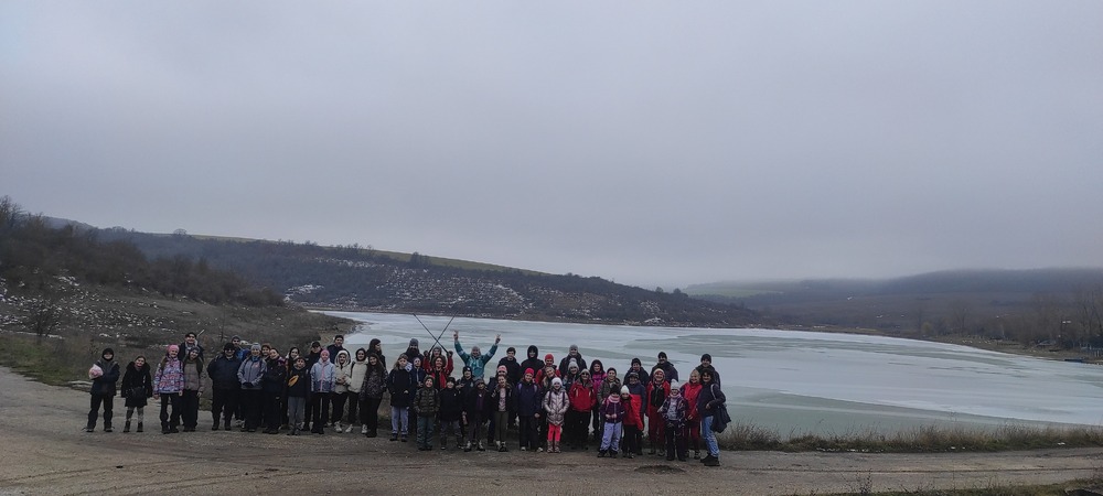 Туристи от „Буйна гора“ почетоха Освобождението на Разград и празника на града с традиционен поход между Балкански и Осенец