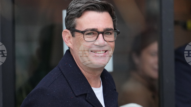 Как отказът да бъде допуснат кметът на Манчестър да се кандидатира за депутат от лейбъристите предизвика вътрешен конфликт в партията