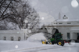 Winter Weather White House