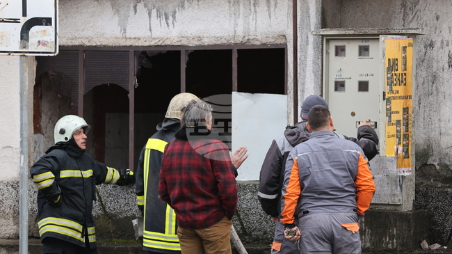 При пожари в страната през изминалото денонощие са пострадали трима души
