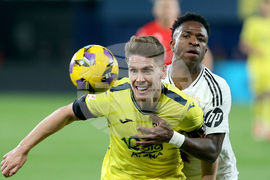 Villarreal-Foyth Soccer