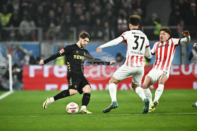 Фрайбург надигра Кьолн в среща от Бундеслигата