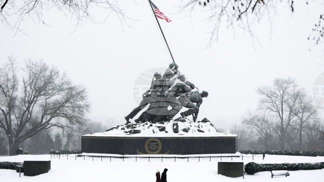 Два мача от програмата на НБА в понеделник бяха изместени за по-ранен час заради лошо време
