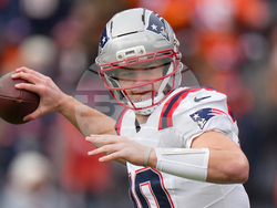 Patriots Broncos Football