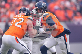 Patriots Broncos Football