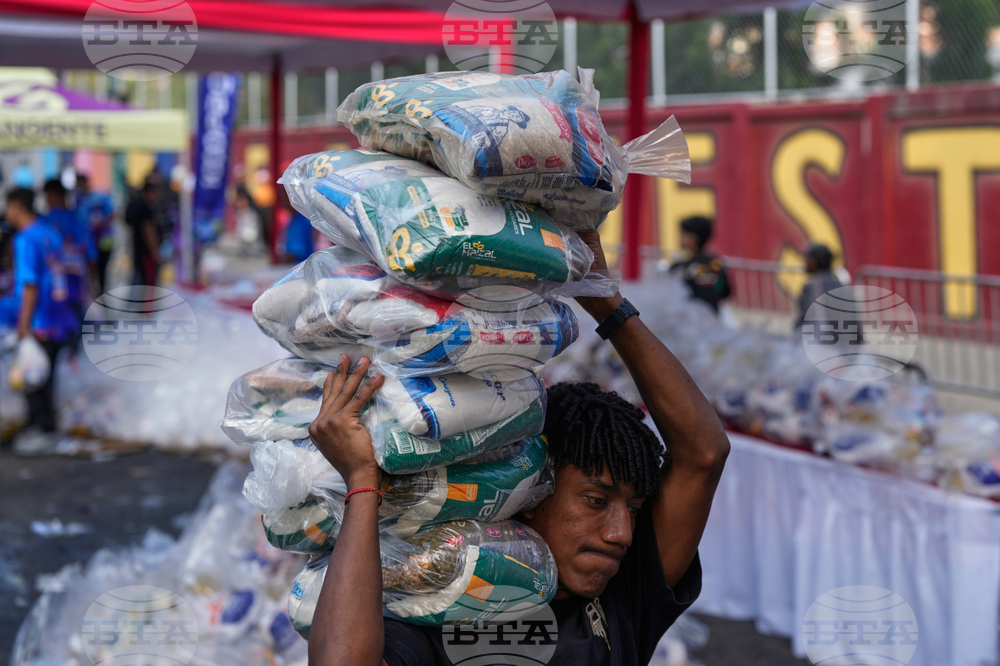 APTOPIX Venezuela Market