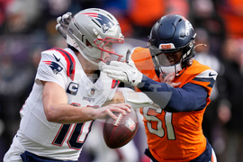 APTOPIX Patriots Broncos Football