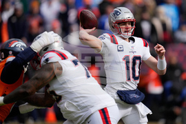 Patriots Broncos Football