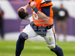 Patriots Broncos Football