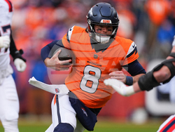 Patriots Broncos Football