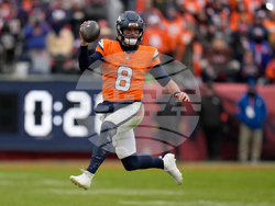 Patriots Broncos Football