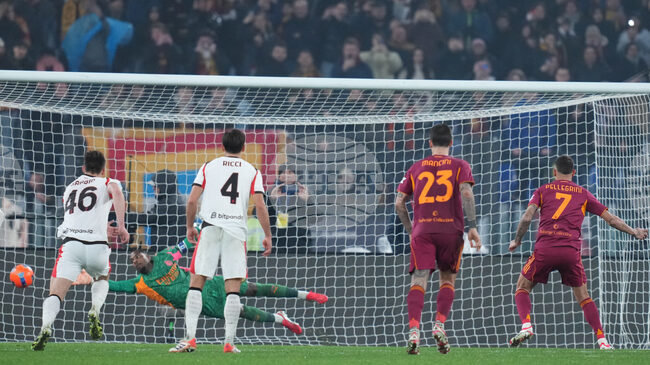 Равенство между Рома и Милан в Серия А, преднината на Интер (Милано) на върха вече е 5 точки