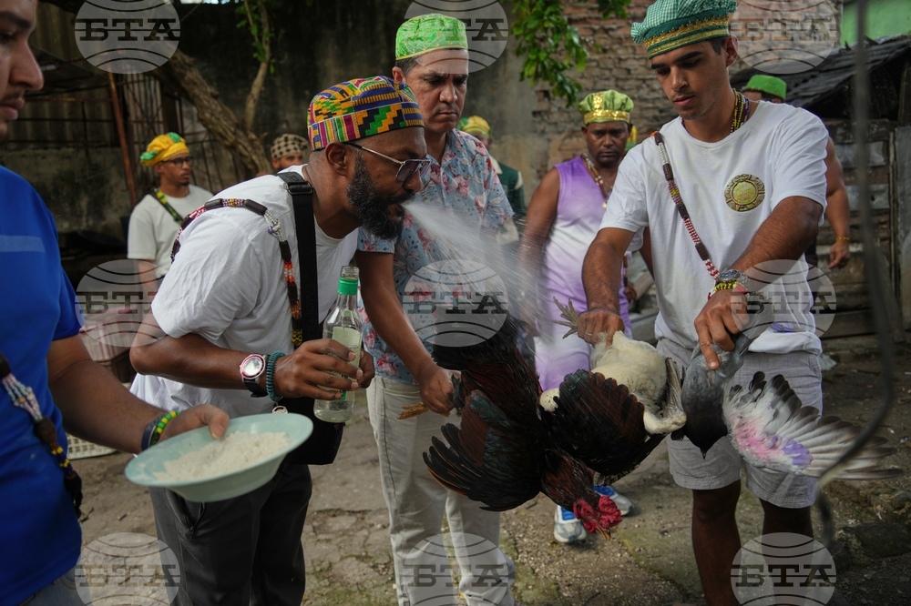 APTOPIX Cuba Santeria