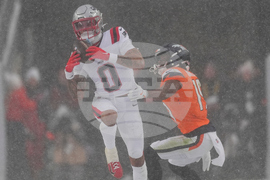 APTOPIX Patriots Broncos Football