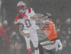 APTOPIX Patriots Broncos Football