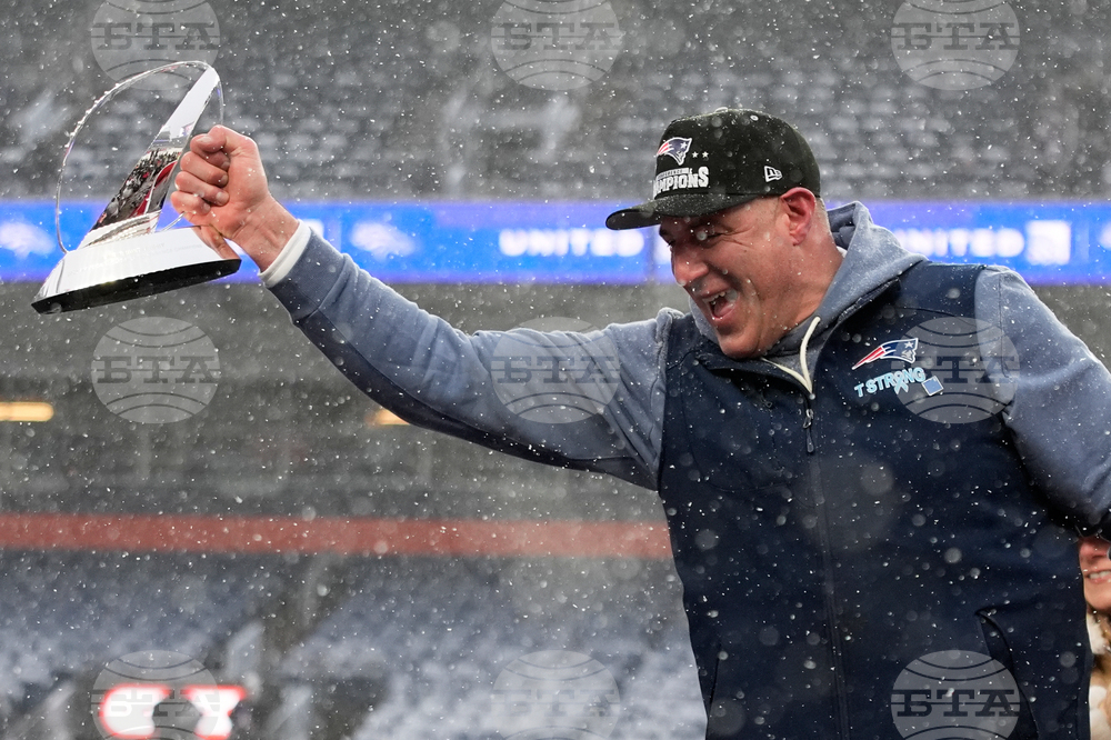 APTOPIX Patriots Broncos Football