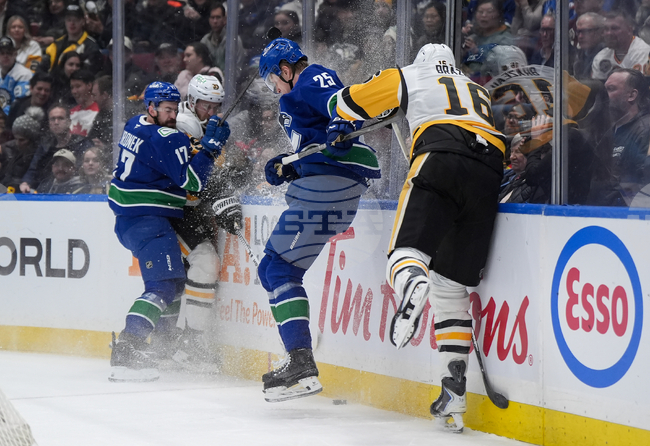 Penguins Canucks Hockey