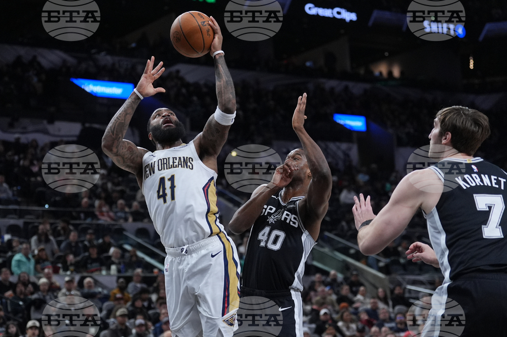 Pelicans Spurs Basketball