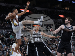 Pelicans Spurs Basketball