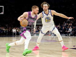 Warriors Timberwolves Basketball