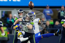 Rams Seahawks Football