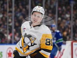 Penguins Canucks Hockey