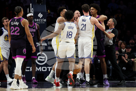 Warriors Timberwolves Basketball