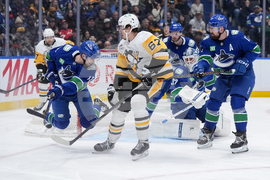 Penguins Canucks Hockey