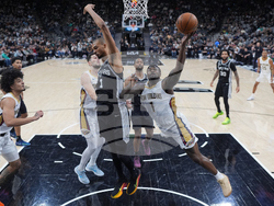 Pelicans Spurs Basketball