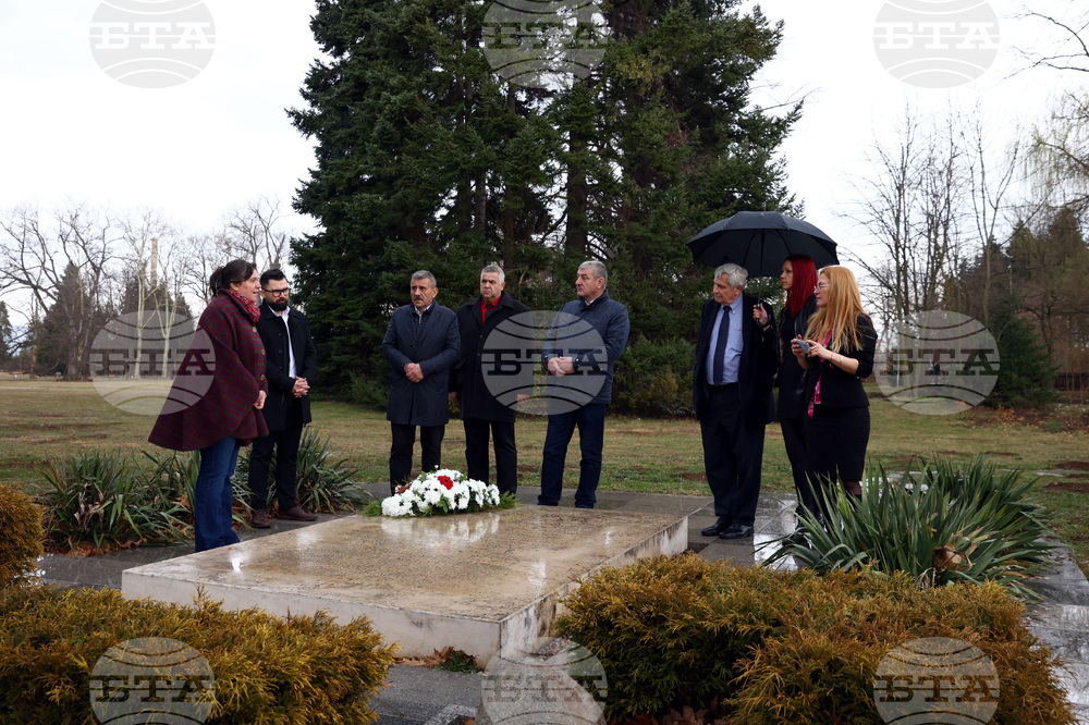 Дворец "Врана" - Цар Борис - гроб