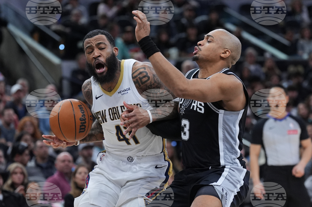 Pelicans Spurs Basketball