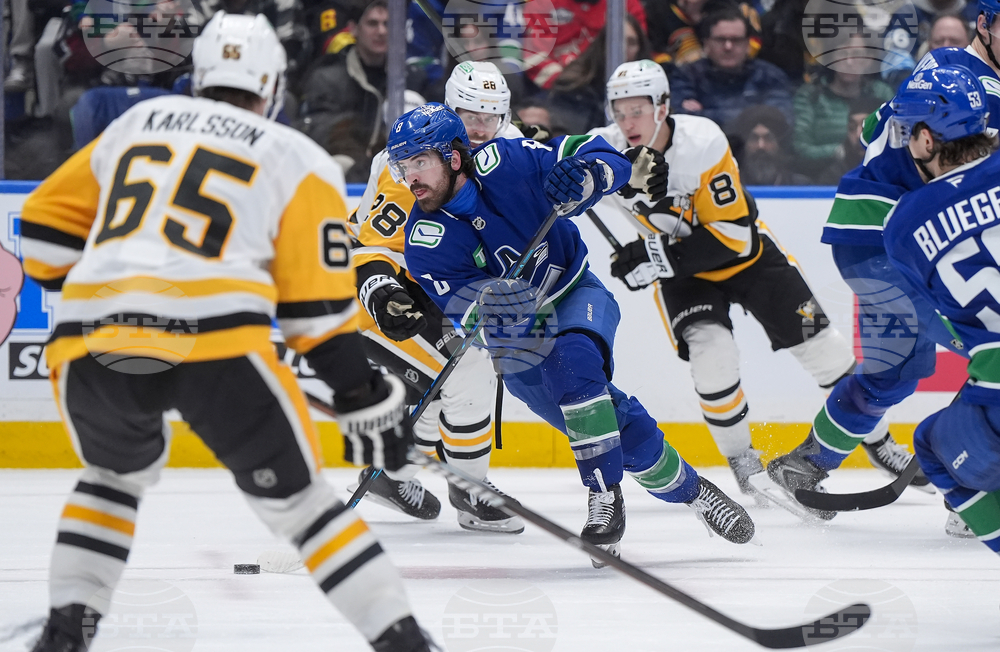 Penguins Canucks Hockey