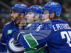 Penguins Canucks Hockey