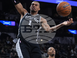 Pelicans Spurs Basketball