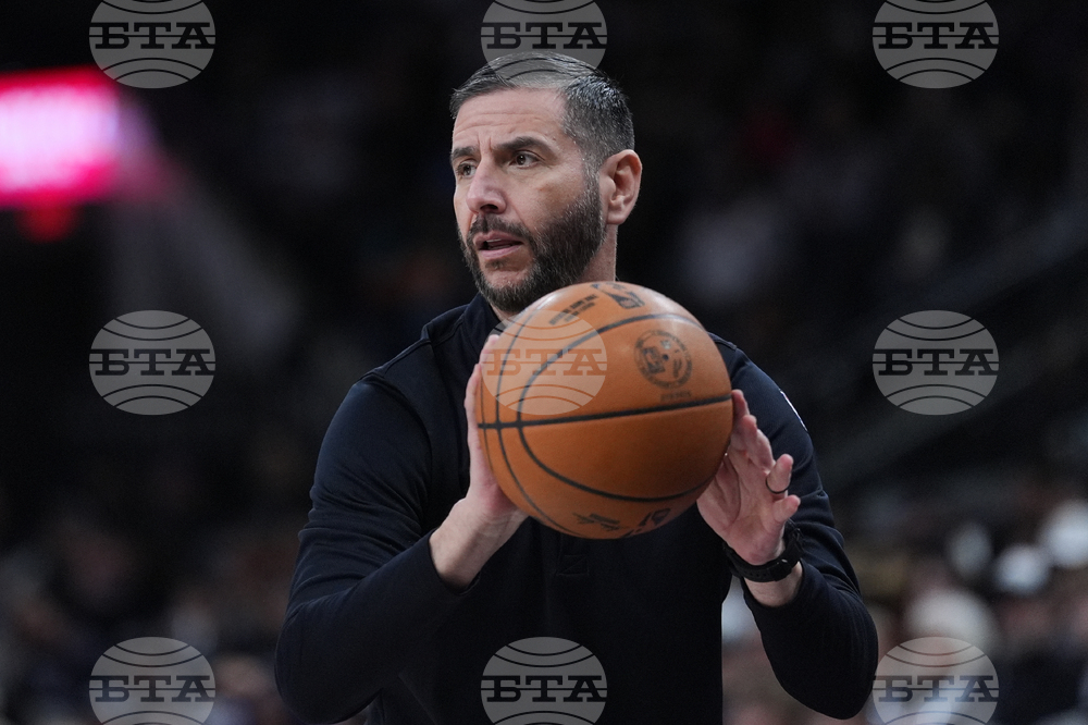 Pelicans Spurs Basketball