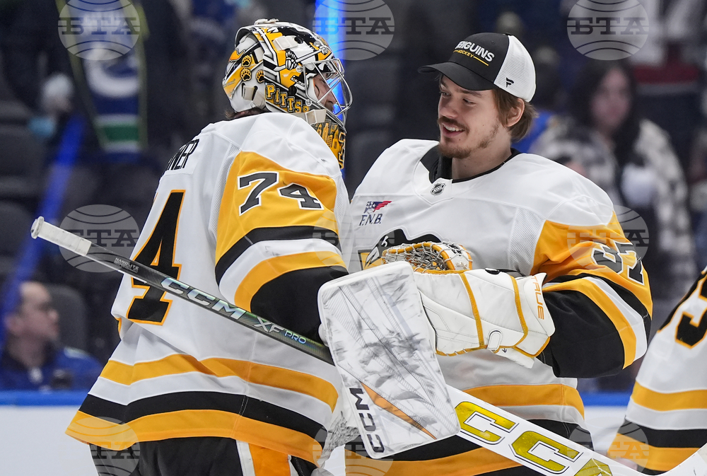 Penguins Canucks Hockey