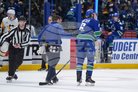 Penguins Canucks Hockey